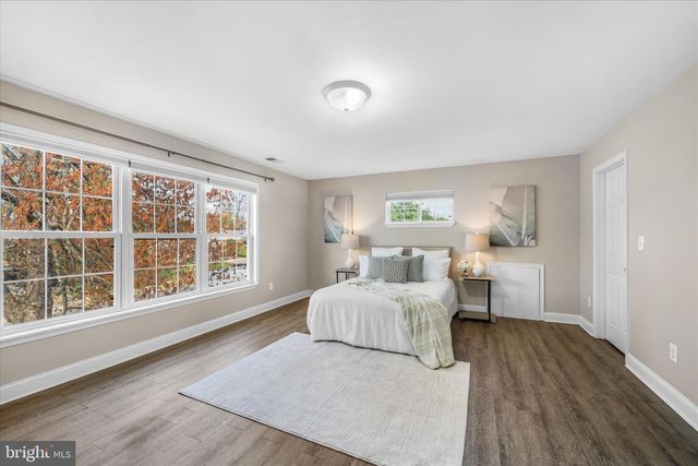 7312 FALMOUTH ST, Springfield, VA 22150