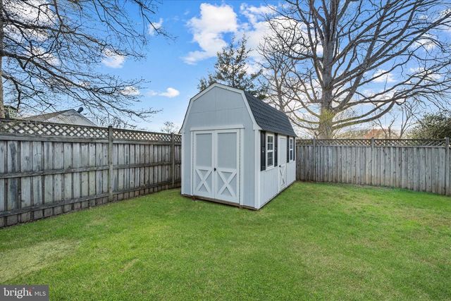 7312 FALMOUTH ST, Springfield, VA 22150