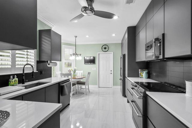 2056 Windward Way, Jupiter, FL 33477