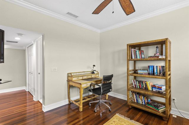 2056 Windward Way, Jupiter, FL 33477
