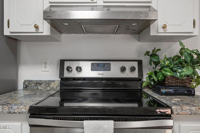 1305 Shakentown Street, Knightdale, NC 27545