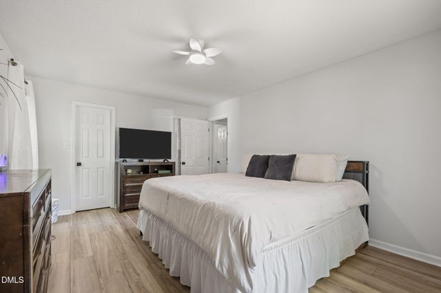 1305 Shakentown Street, Knightdale, NC 27545