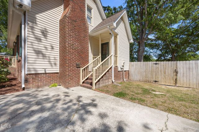 1305 Shakentown Street, Knightdale, NC 27545