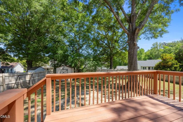 1305 Shakentown Street, Knightdale, NC 27545