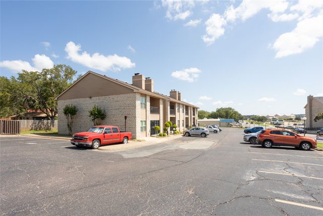 400 E Pearl, Granbury, TX 76048