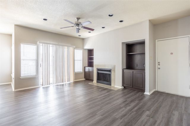 400 E Pearl, Granbury, TX 76048