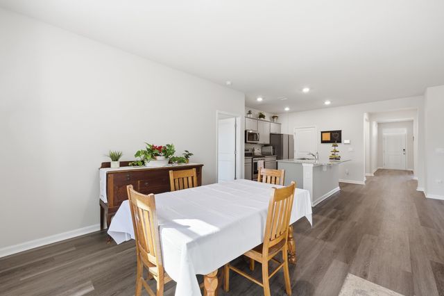 655 Gryffindor Dr., Longs, SC 29568