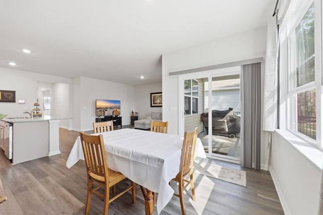 655 Gryffindor Dr., Longs, SC 29568