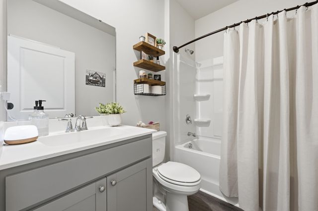 655 Gryffindor Dr., Longs, SC 29568