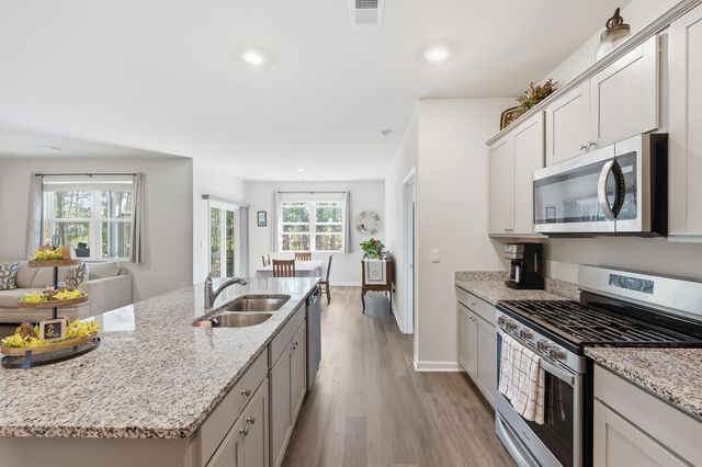 655 Gryffindor Dr., Longs, SC 29568