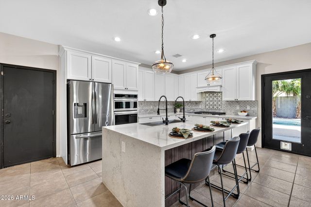 3536 E Fairview Street, Gilbert, AZ 85295