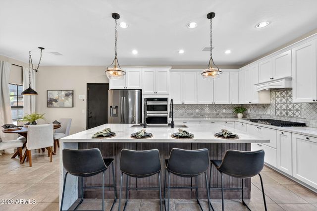 3536 E Fairview Street, Gilbert, AZ 85295