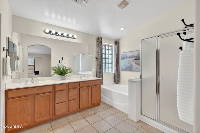 3536 E Fairview Street, Gilbert, AZ 85295