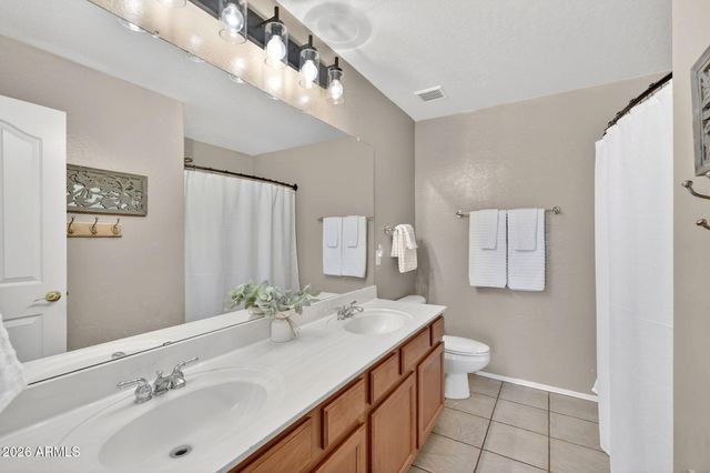 3536 E Fairview Street, Gilbert, AZ 85295