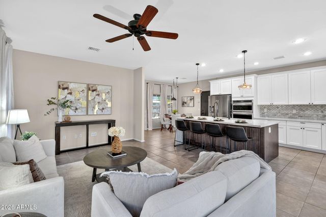 3536 E Fairview Street, Gilbert, AZ 85295