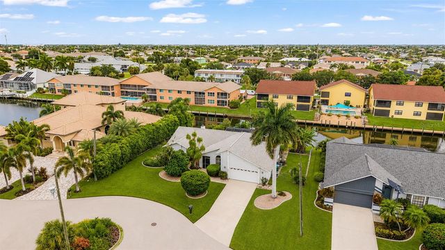 4903 SW 11TH PLACE, Cape Coral, FL 33914