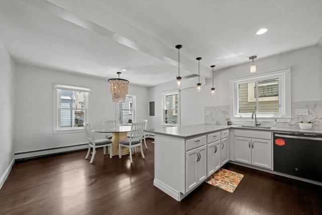 32 Maple Ave, Nahant, MA 01908