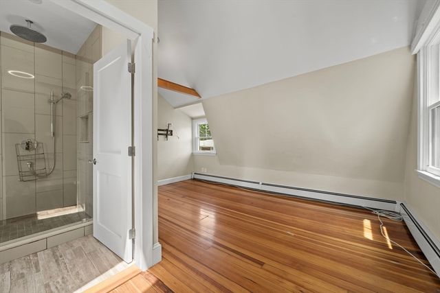 32 Maple Ave, Nahant, MA 01908