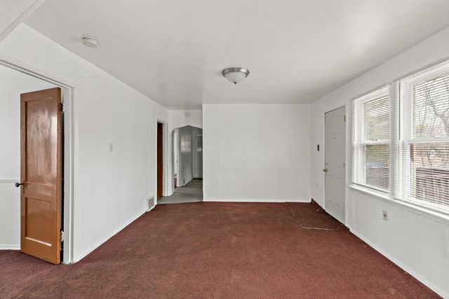 13827 S Wentworth Avenue, Riverdale, IL 60827