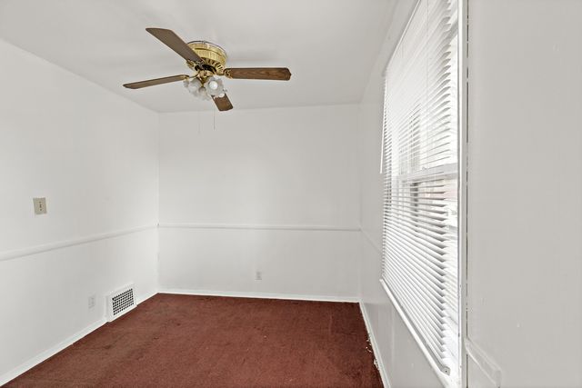 13827 S Wentworth Avenue, Riverdale, IL 60827