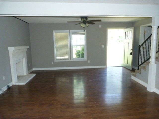 1303 E Lincoln St, Tullahoma, TN 37388