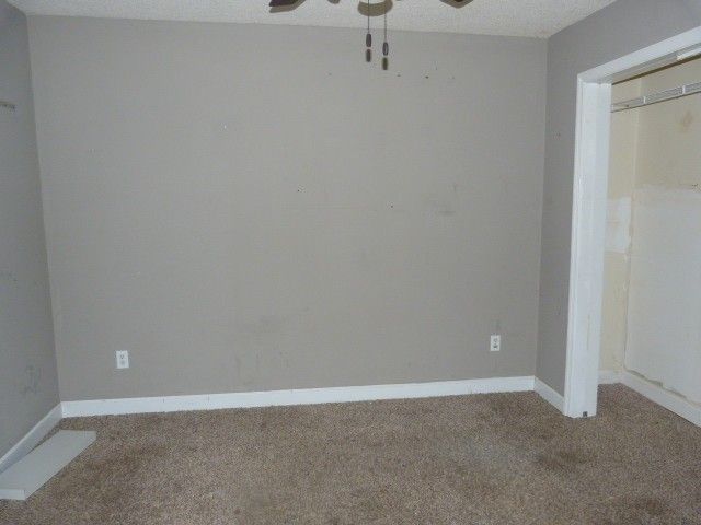 1303 E Lincoln St, Tullahoma, TN 37388