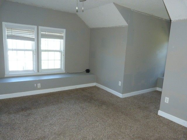 1303 E Lincoln St, Tullahoma, TN 37388