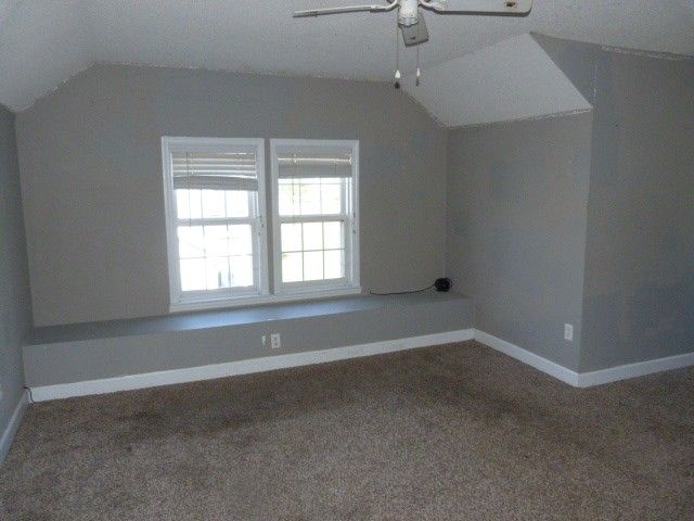 1303 E Lincoln St, Tullahoma, TN 37388
