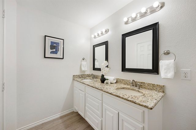 1605 Village Park Trail, Burleson, TX 76028