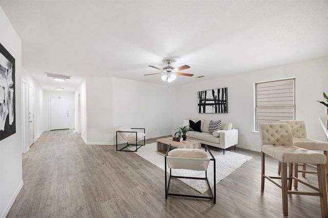 1605 Village Park Trail, Burleson, TX 76028