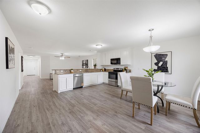 1605 Village Park Trail, Burleson, TX 76028