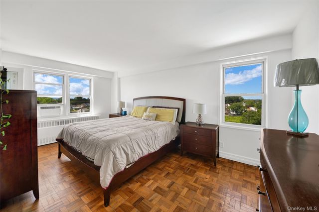 1853 Central Park Ave 16 C, Yonkers, NY 10710