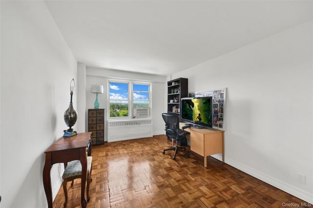 1853 Central Park Ave 16 C, Yonkers, NY 10710