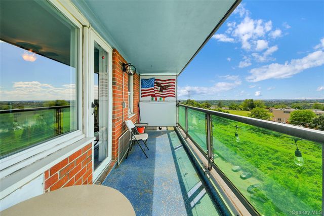 1853 Central Park Ave 16 C, Yonkers, NY 10710