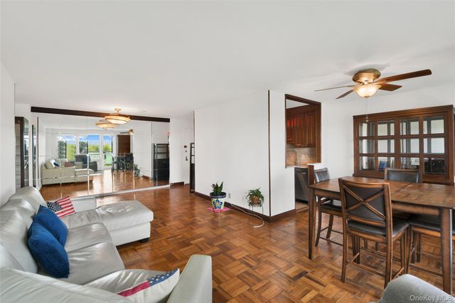 1853 Central Park Ave 16 C, Yonkers, NY 10710