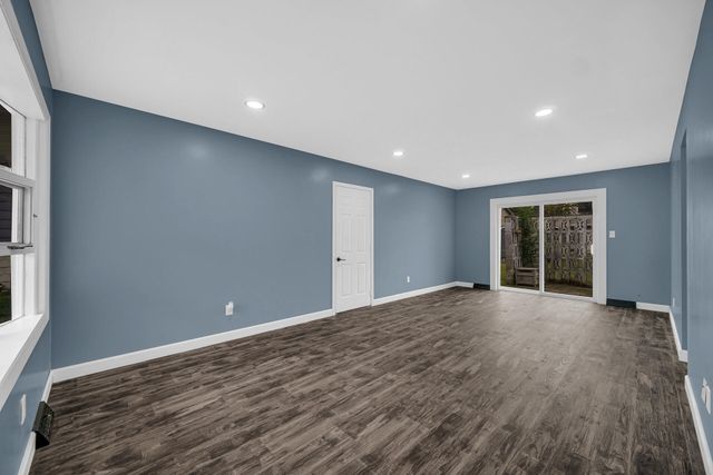 6833 Tyler Street, Merrillville, IN 46410