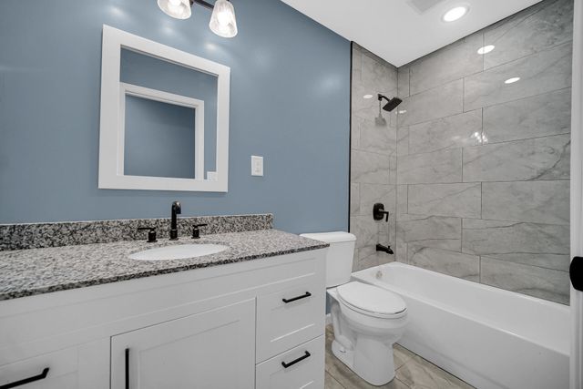 6833 Tyler Street, Merrillville, IN 46410
