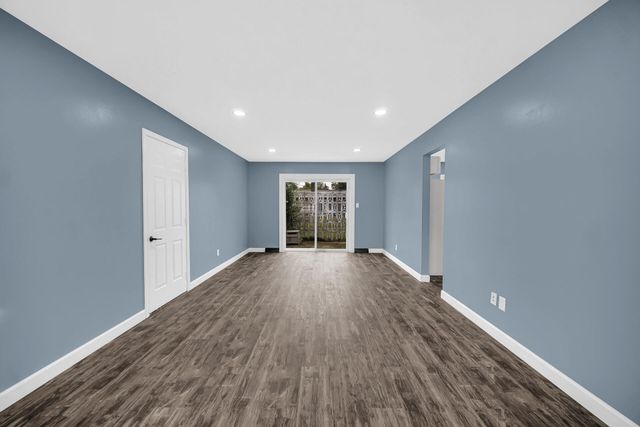 6833 Tyler Street, Merrillville, IN 46410