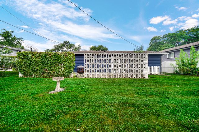 6833 Tyler Street, Merrillville, IN 46410
