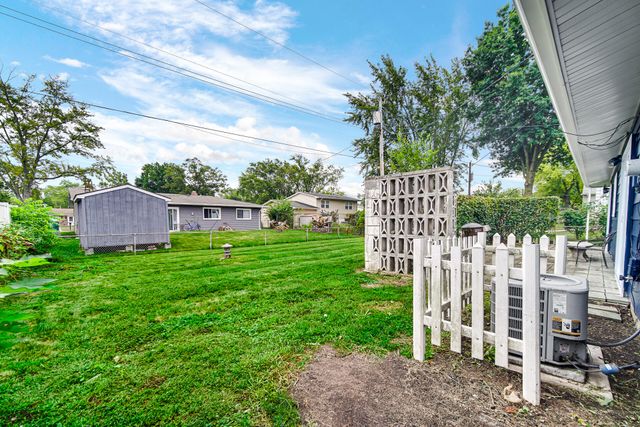 6833 Tyler Street, Merrillville, IN 46410