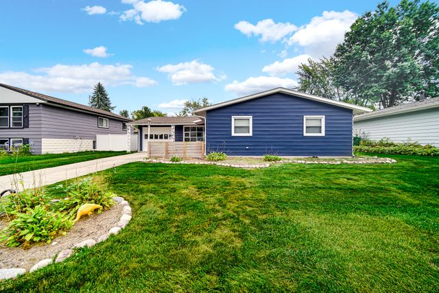 6833 Tyler Street, Merrillville, IN 46410