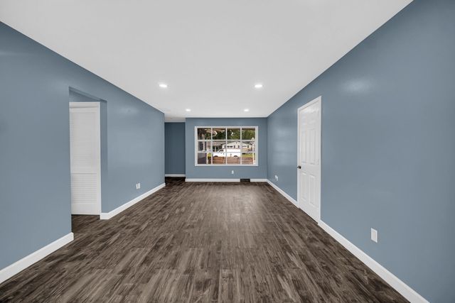 6833 Tyler Street, Merrillville, IN 46410