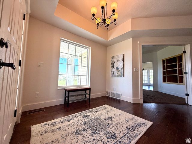 2307 MAPLE LEAF DR, Cove, UT 84320