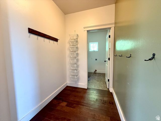 2307 MAPLE LEAF DR, Cove, UT 84320