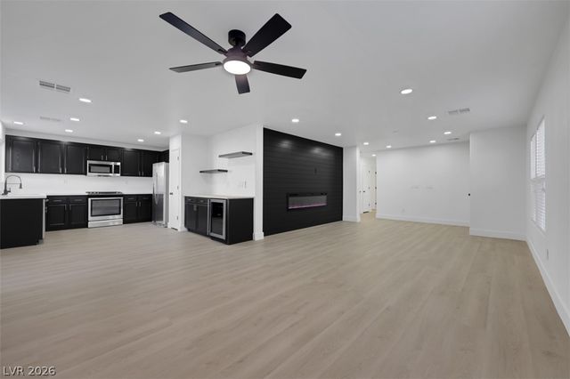 4162 Spruce Fern Lane, Las Vegas, NV 89115