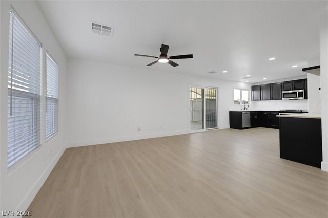 4162 Spruce Fern Lane, Las Vegas, NV 89115