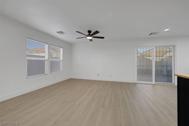 4162 Spruce Fern Lane, Las Vegas, NV 89115