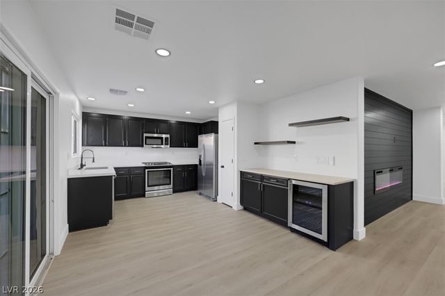 4162 Spruce Fern Lane, Las Vegas, NV 89115