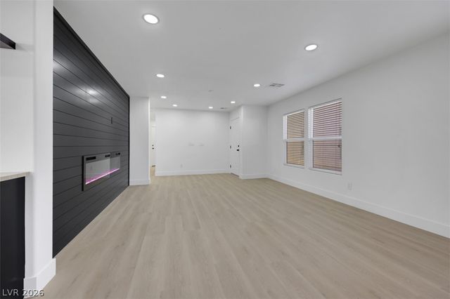 4162 Spruce Fern Lane, Las Vegas, NV 89115