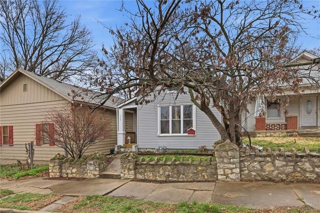 526 Kiowa Street, Leavenworth, KS 66048